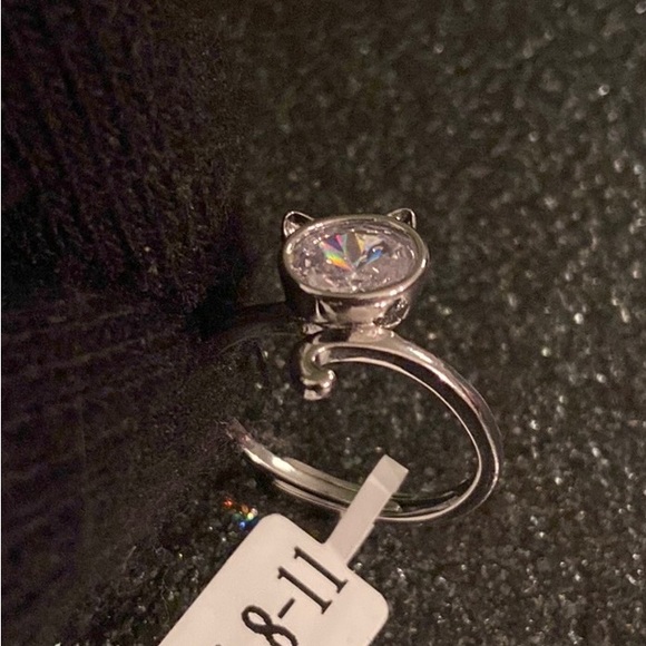 🌟2/$25 🎁 NWT 🐈‍⬛Cat ring from charmed aroma - Picture 11 of 12